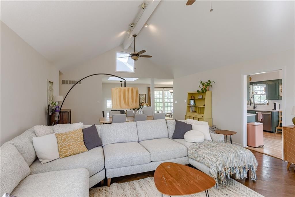 6623 Cottonwood Drive — photo 5