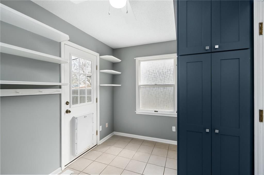 910 Monroe Street — photo 21