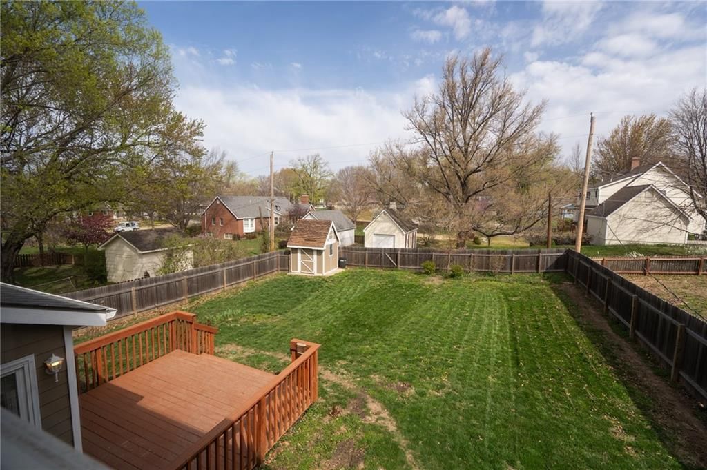 910 Monroe Street — photo 42