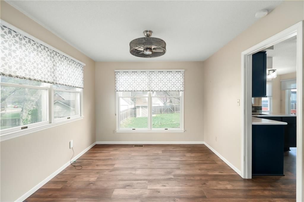 910 Monroe Street — photo 10