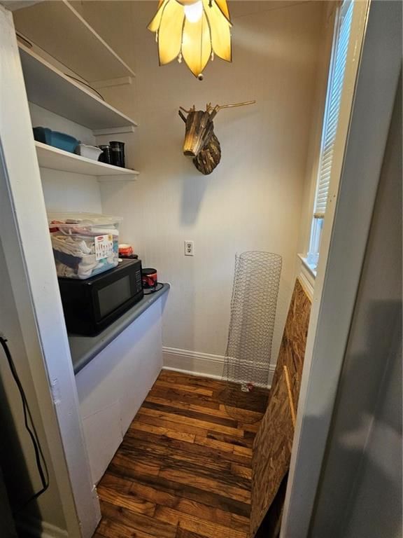 2401 Lafayette Street — photo 15