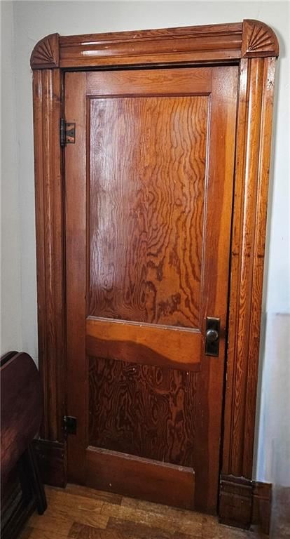 2401 Lafayette Street — photo 17
