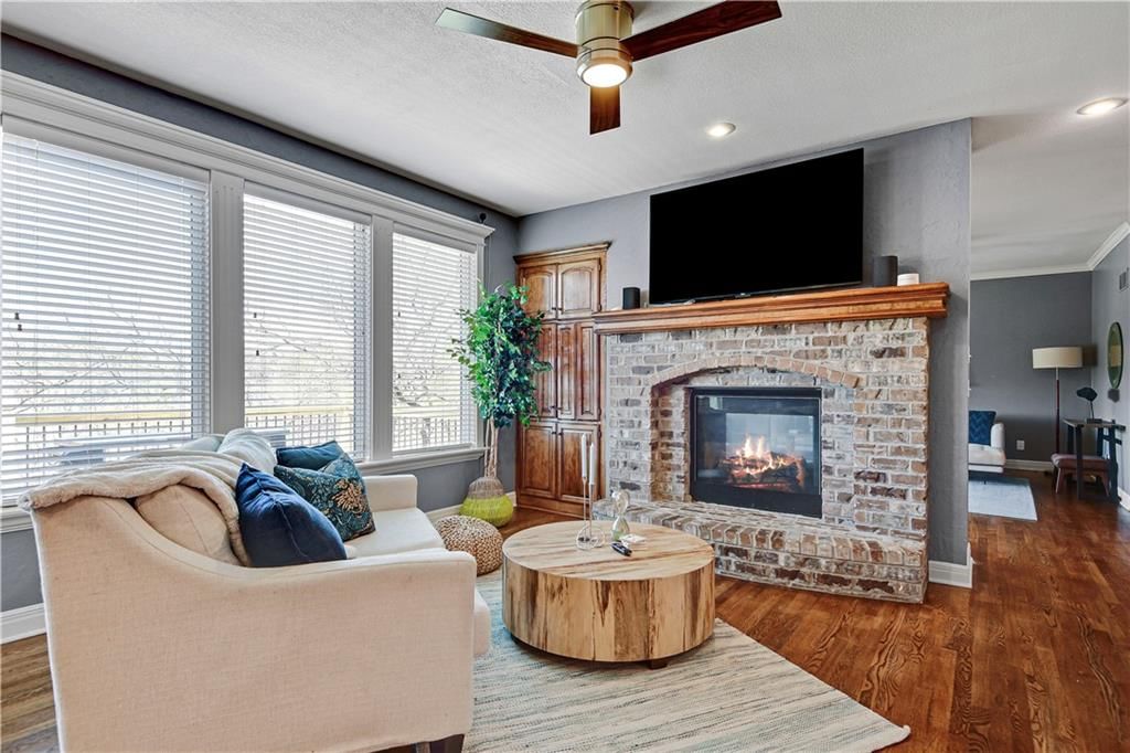 7800 ALDEN Road — photo 16