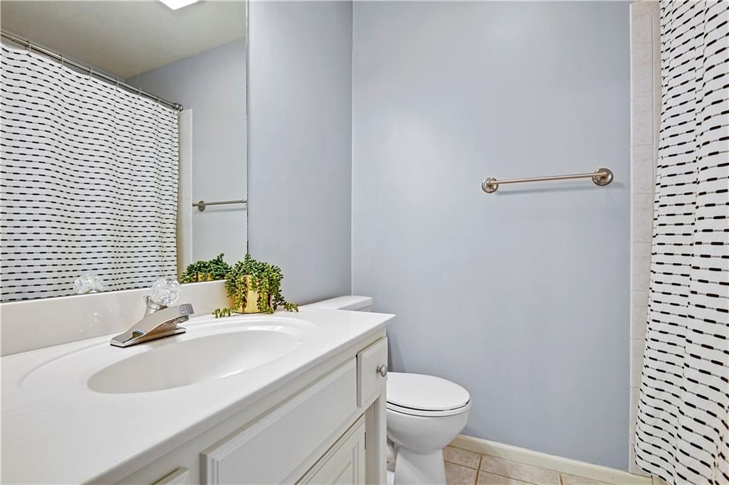 7800 ALDEN Road — photo 30