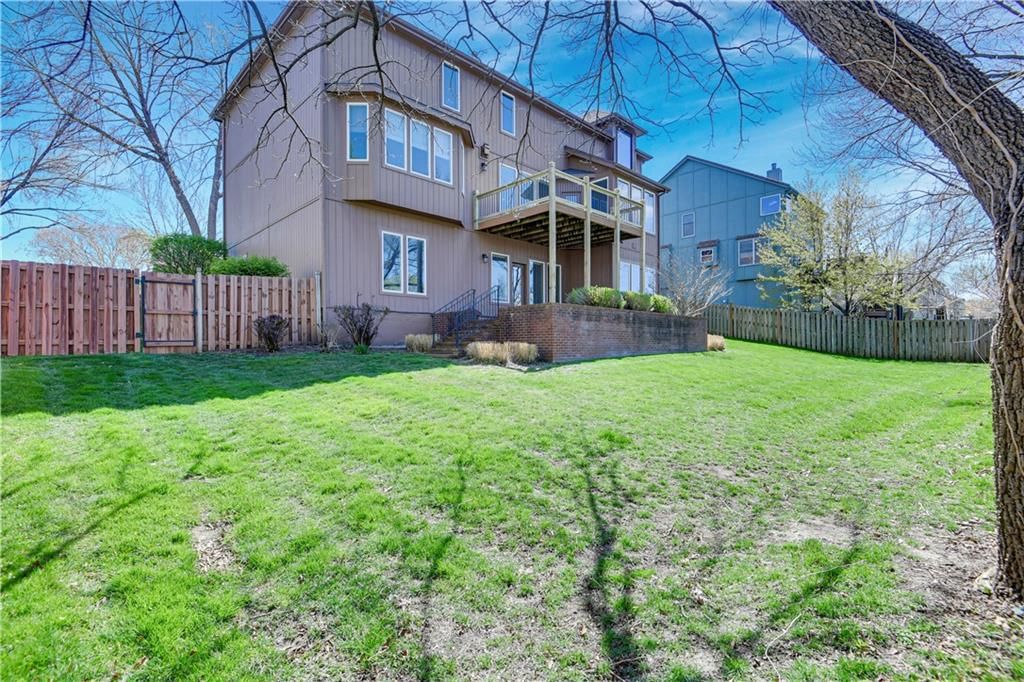 7800 ALDEN Road — photo 47