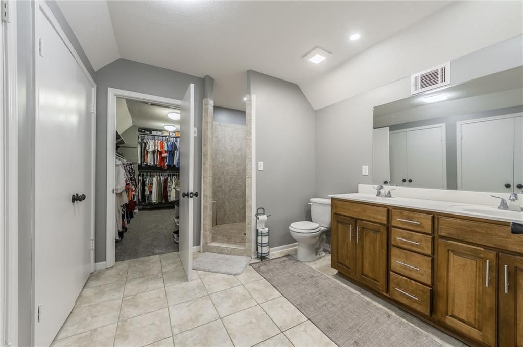 6806 N Euclid Avenue — photo 23