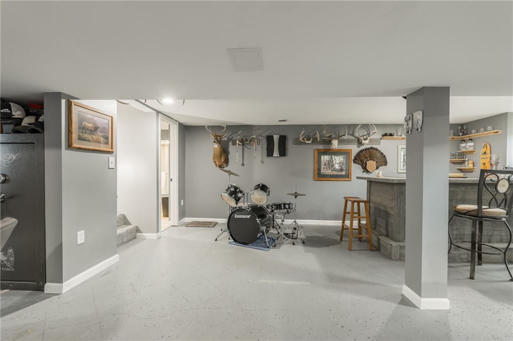 6806 N Euclid Avenue — photo 38
