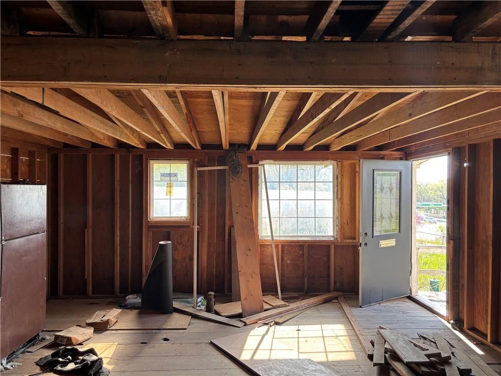 10648 Kaw Drive — photo 10