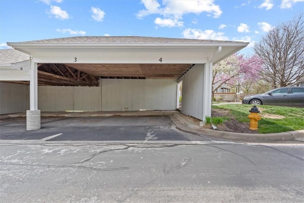 5860 PARK Street — photo 24