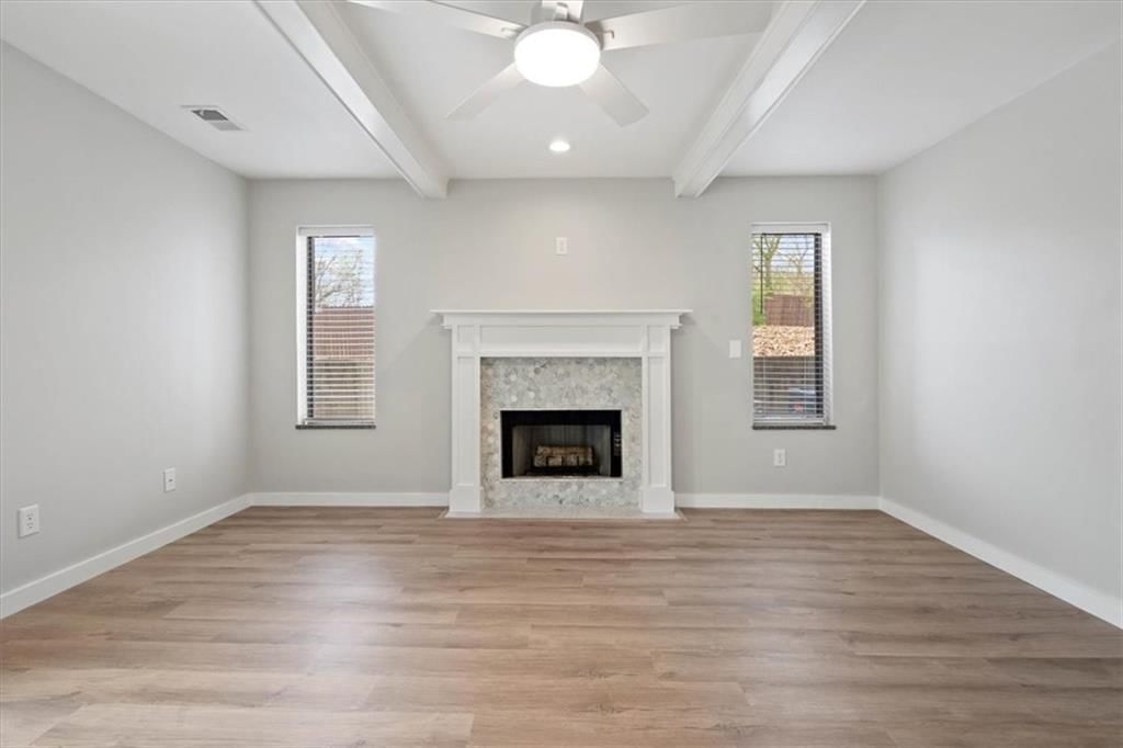 5860 PARK Street — photo 9