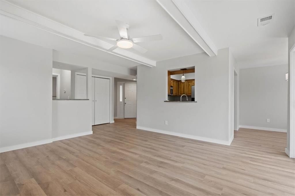 5860 PARK Street — photo 10