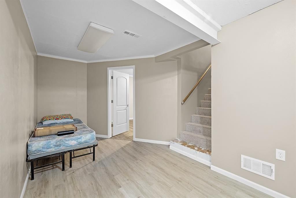 3006 E 8th Street — photo 36