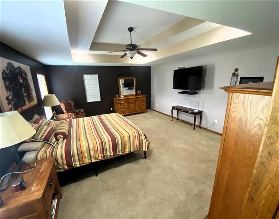 110 Surrey Court — photo 20