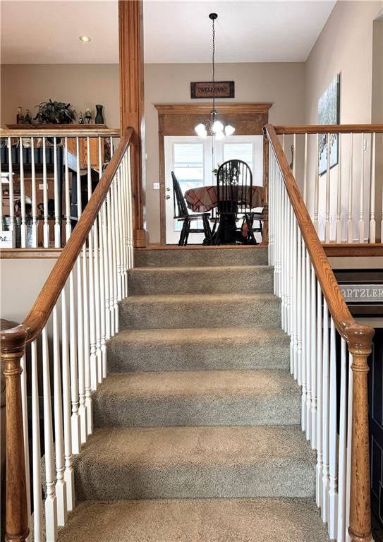 110 Surrey Court — photo 9