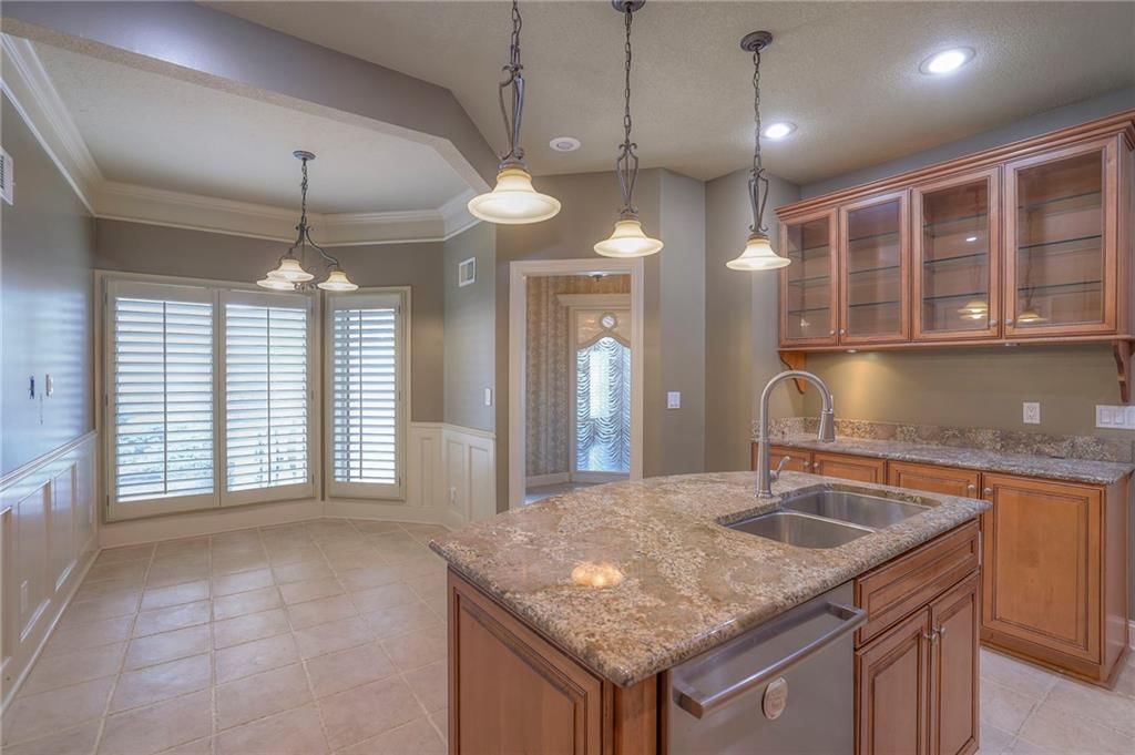 6509 W 92nd Street — photo 16