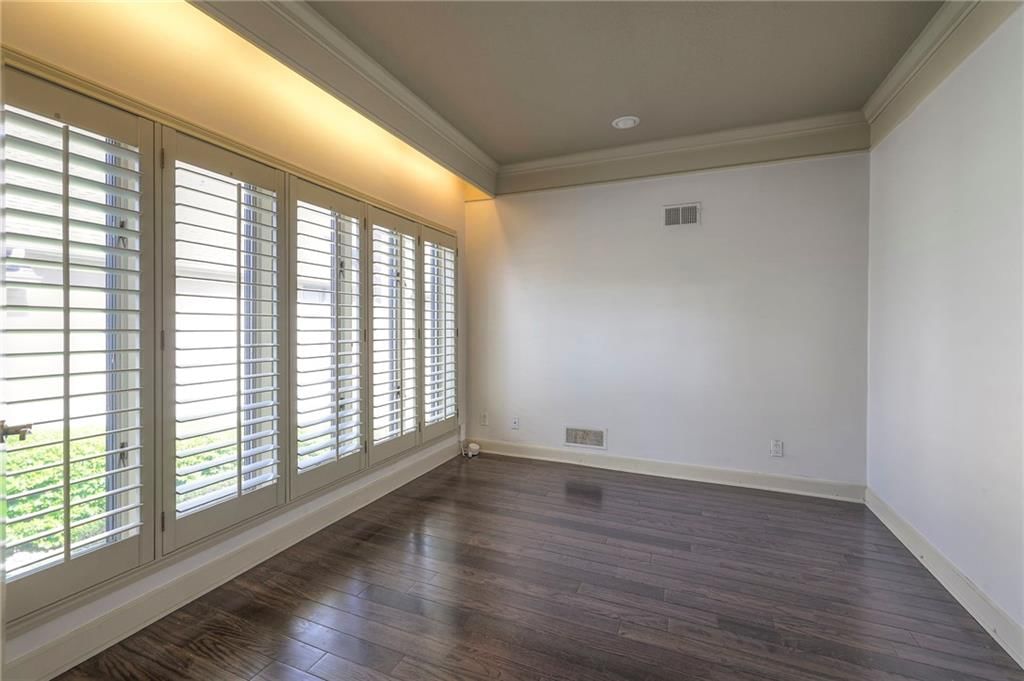 6509 W 92nd Street — photo 27