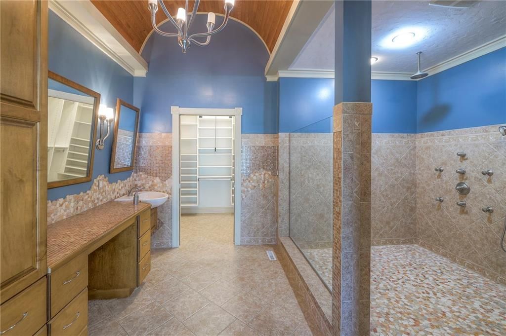 6509 W 92nd Street — photo 34