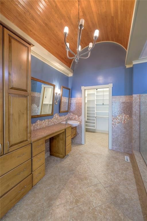 6509 W 92nd Street — photo 35