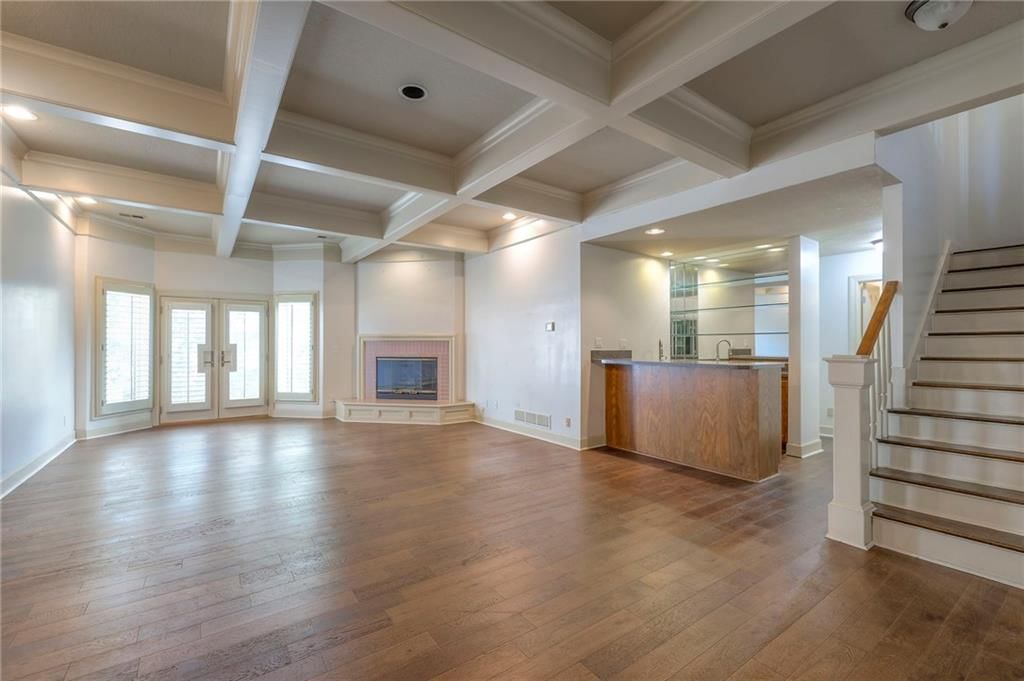 6509 W 92nd Street — photo 42