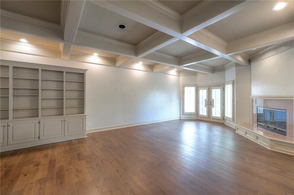 6509 W 92nd Street — photo 43