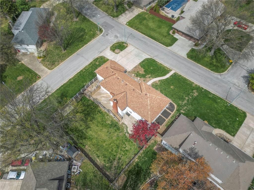 11701 E 49th Street — photo 52