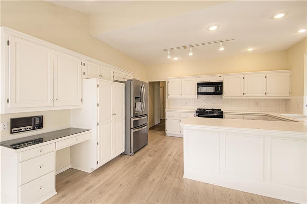 12225 Birch Street — photo 11