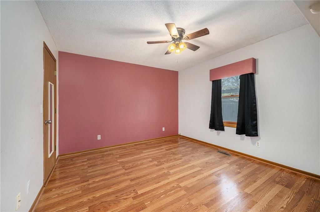 611 Valley Street — photo 13