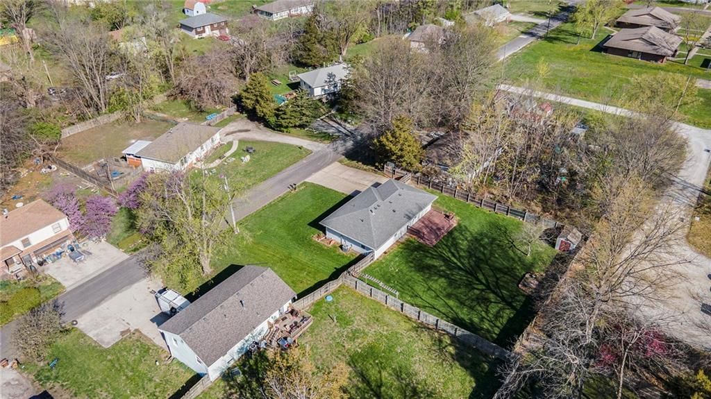611 Valley Street — photo 23
