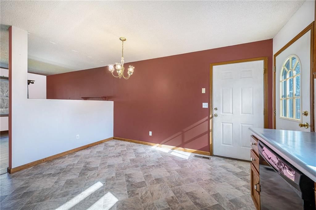 611 Valley Street — photo 8
