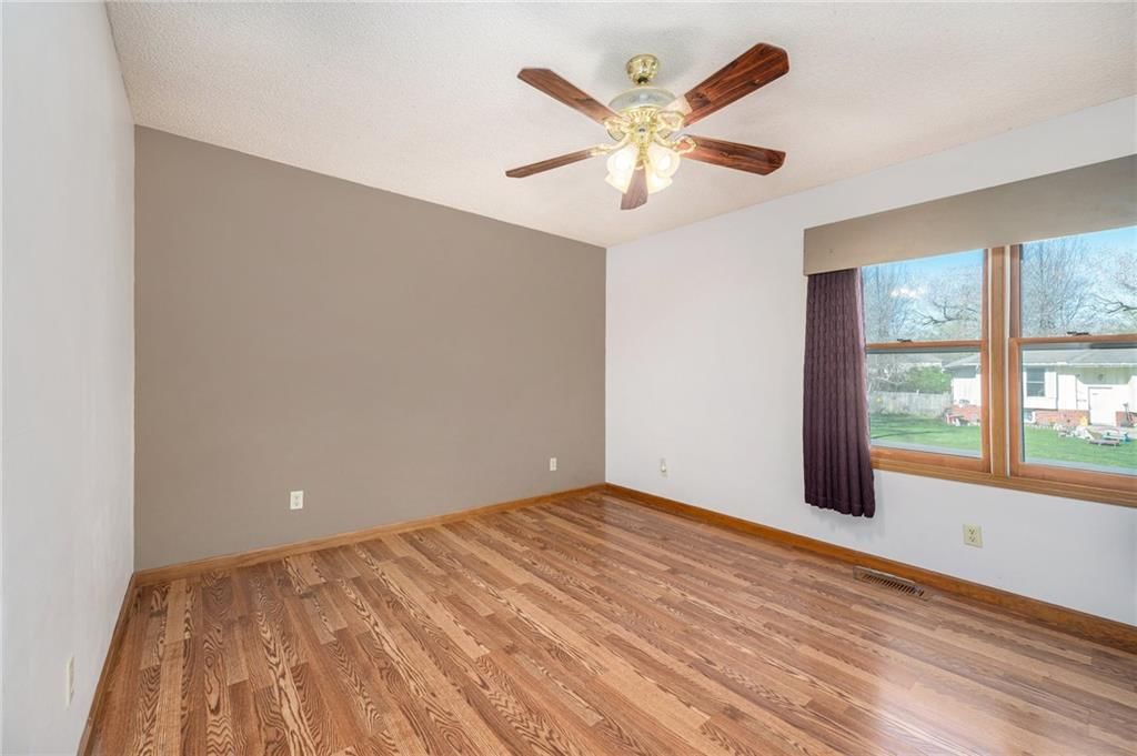 611 Valley Street — photo 10