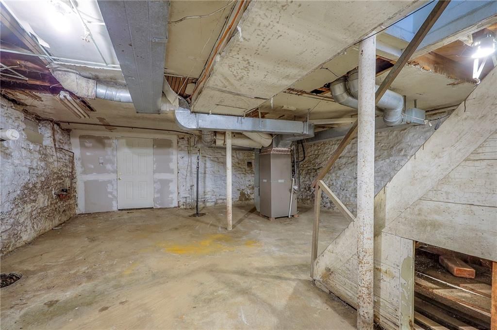 8345 Campbell Street — photo 13