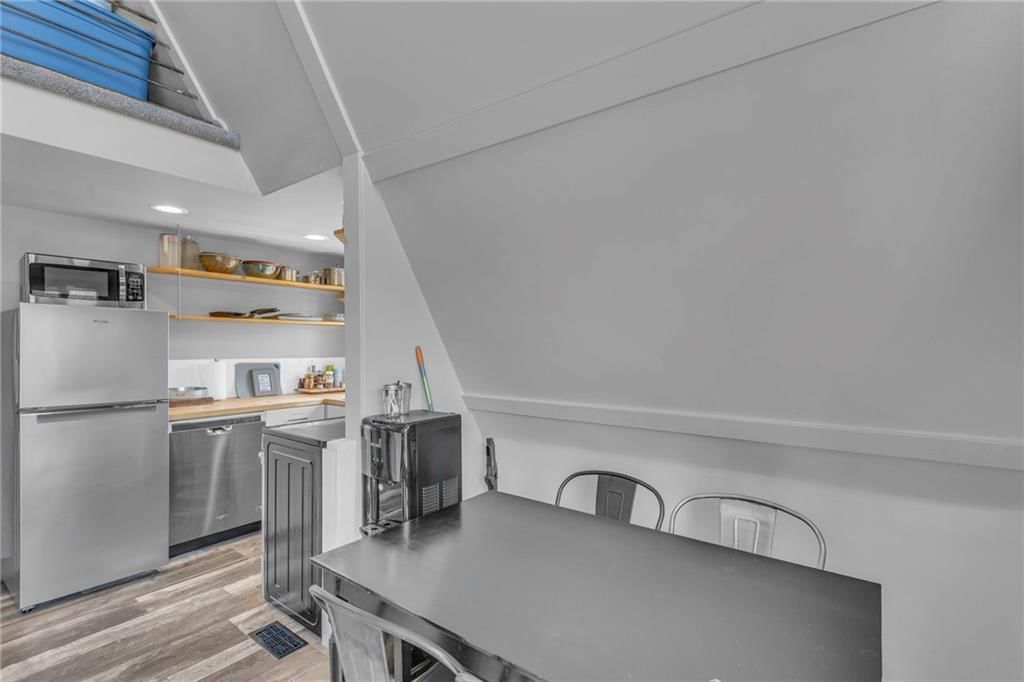 122 W Lou Ann Drive — photo 17