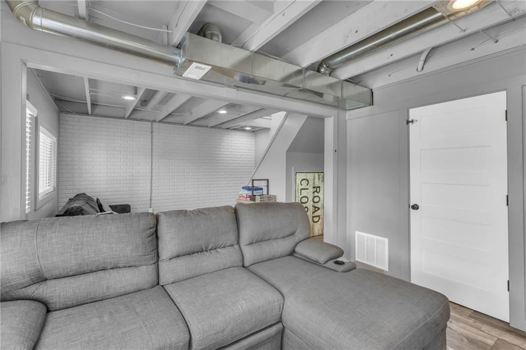 122 W Lou Ann Drive — photo 29