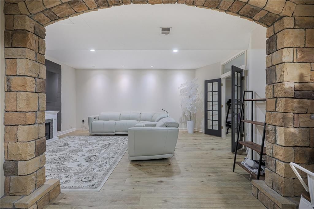 11289 S Belmont Street — photo 30