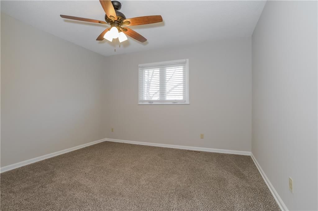 8024 N Serene Avenue — photo 11