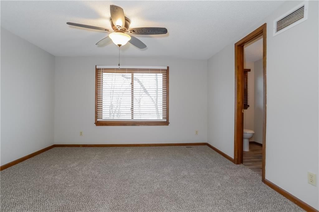 8024 N Serene Avenue — photo 9