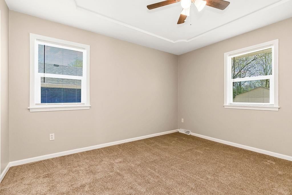 1203 W Elm Street — photo 13
