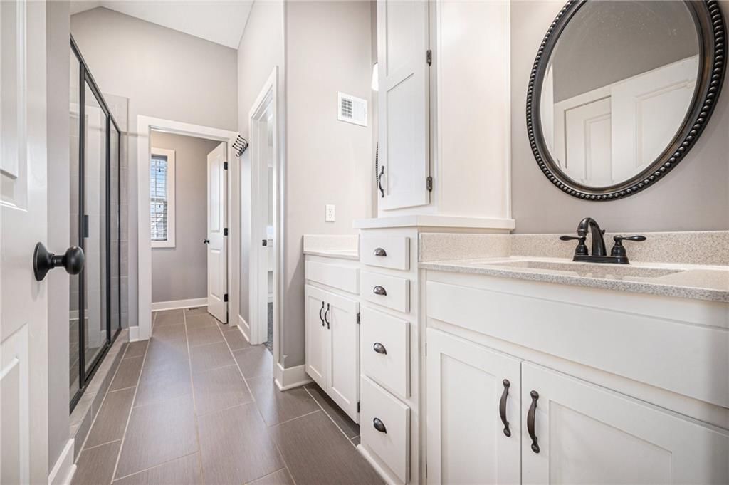 704 Walnut Drive — photo 17