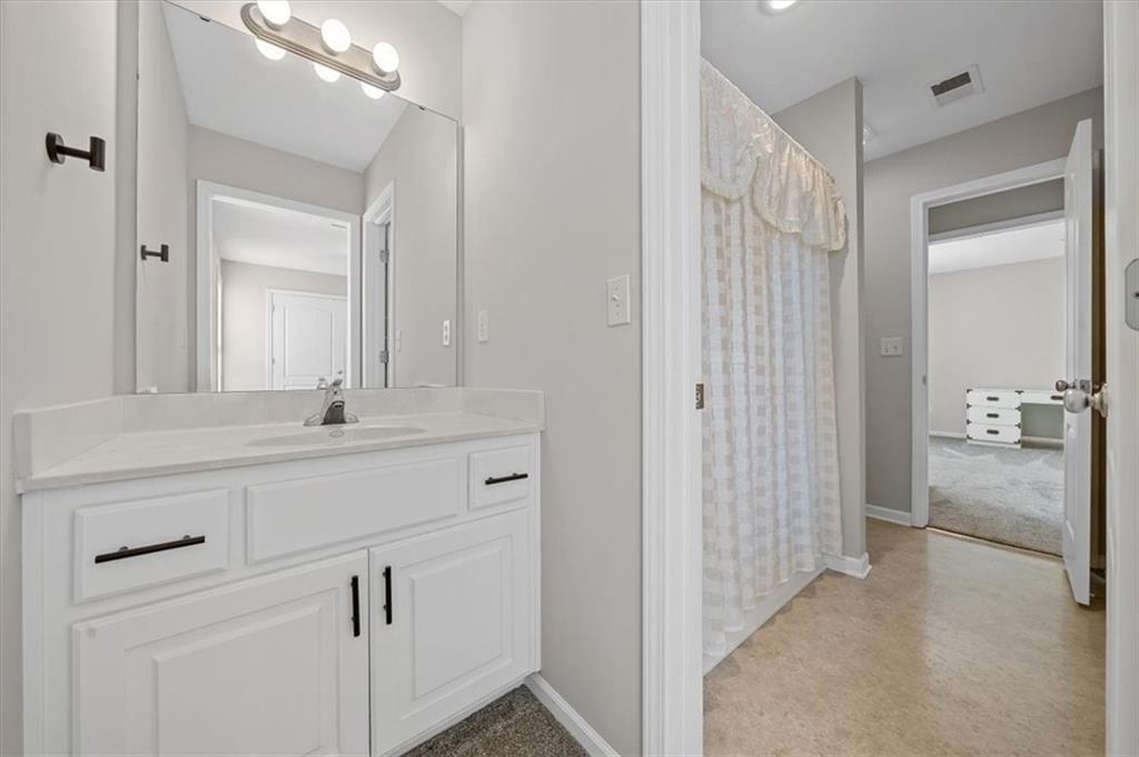 15931 W 161st Street — photo 33