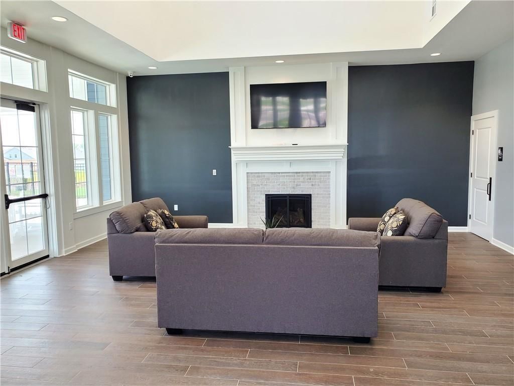 16859 S Norton Street — photo 3