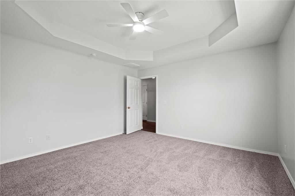 10300 Lucca Lane — photo 13