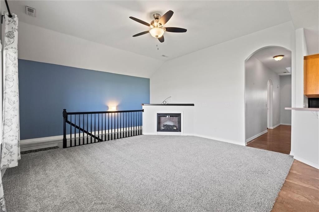 10300 Lucca Lane — photo 5