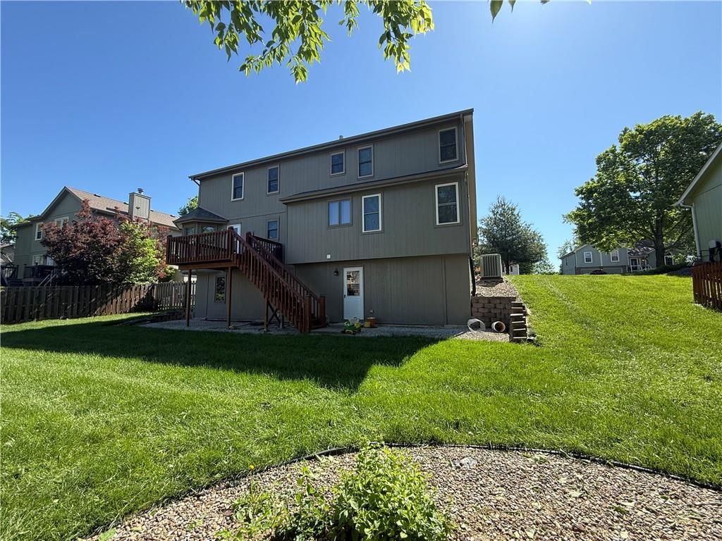 1200 Susan Street — photo 16