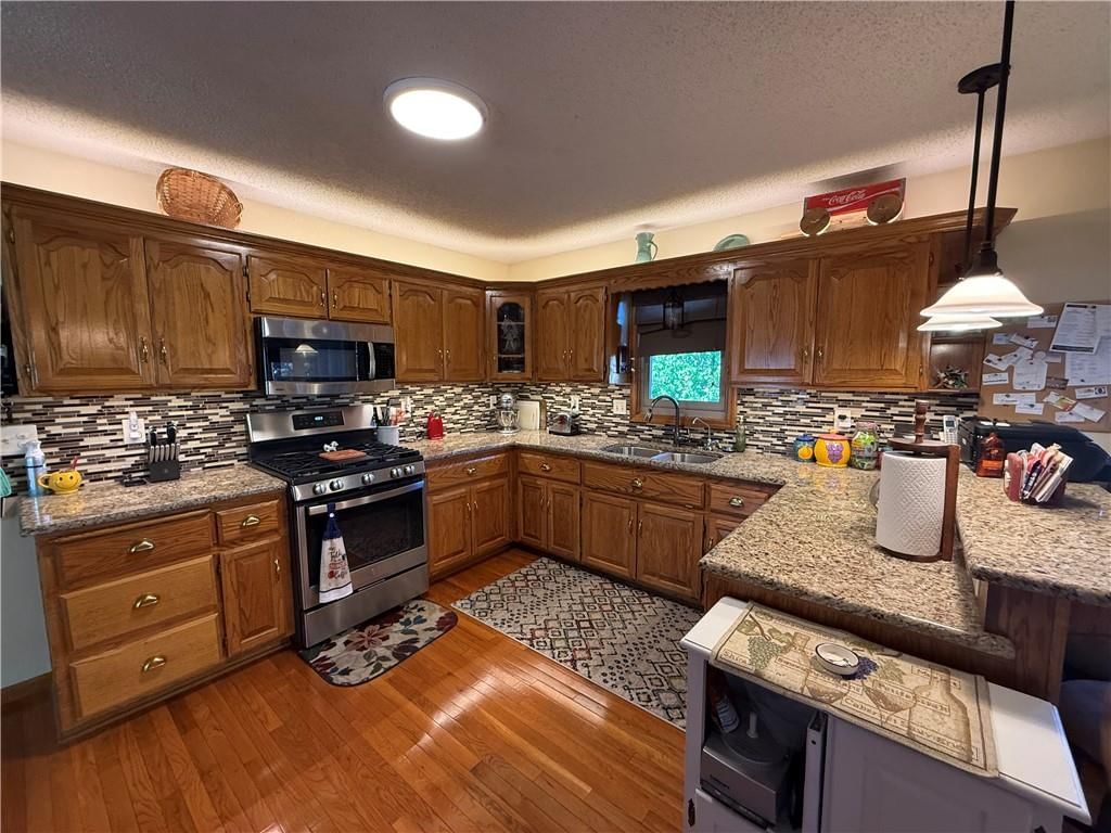 1200 Susan Street — photo 22