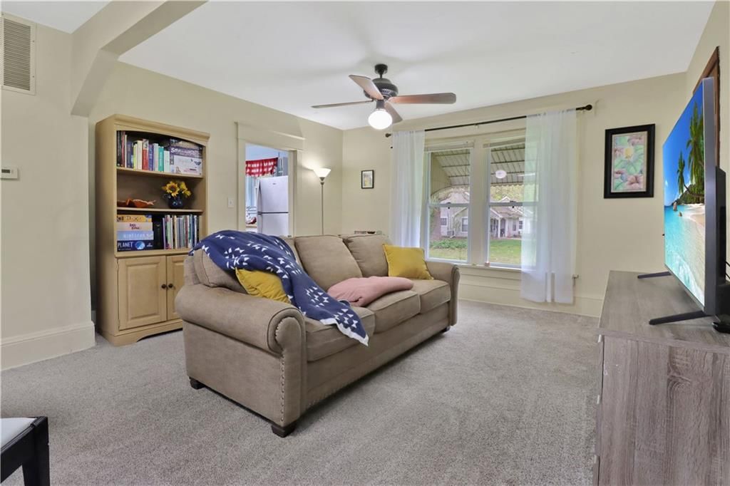 878 Locust Street — photo 14