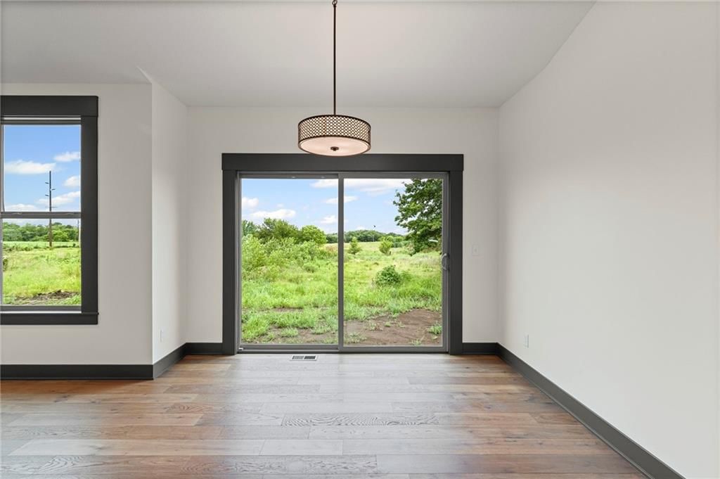 805 Timberline Drive — photo 11