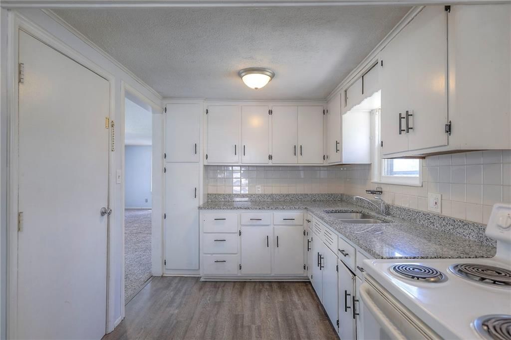 524 S 71st Street — photo 13