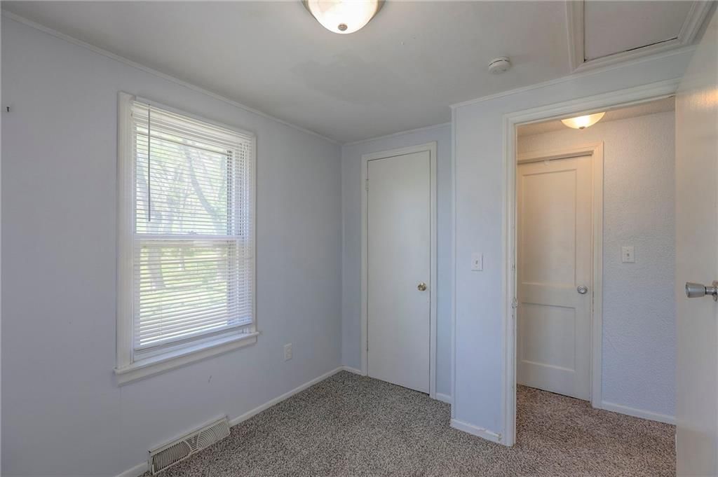 524 S 71st Street — photo 19