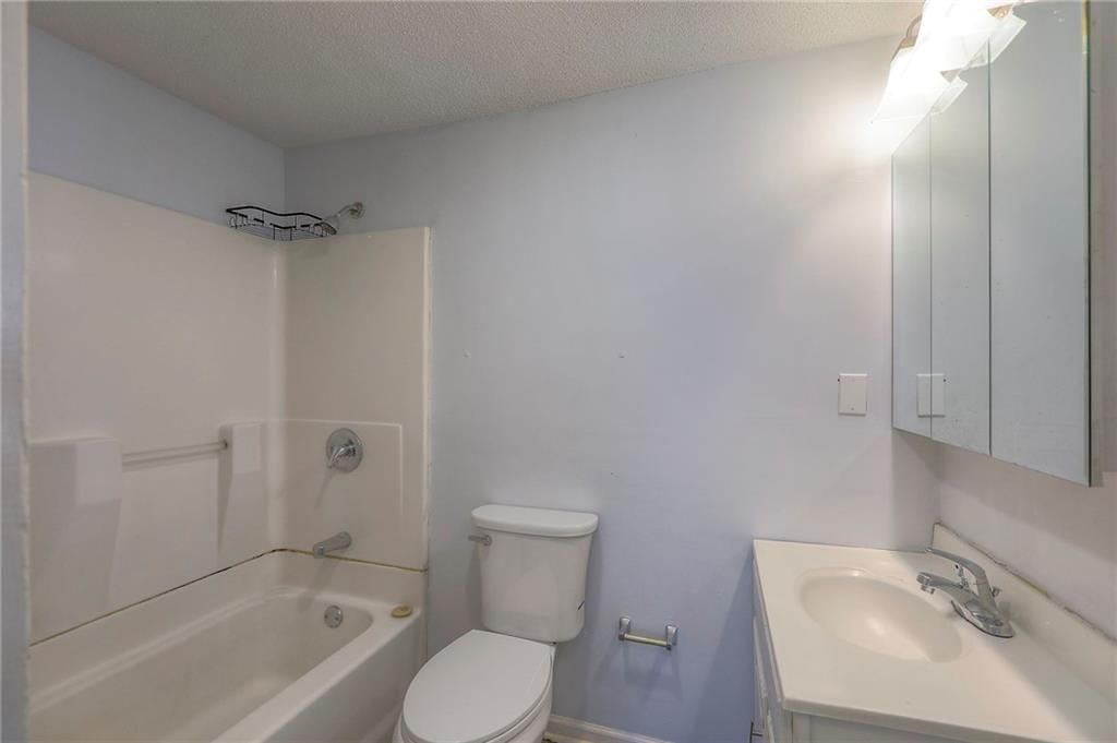 524 S 71st Street — photo 20
