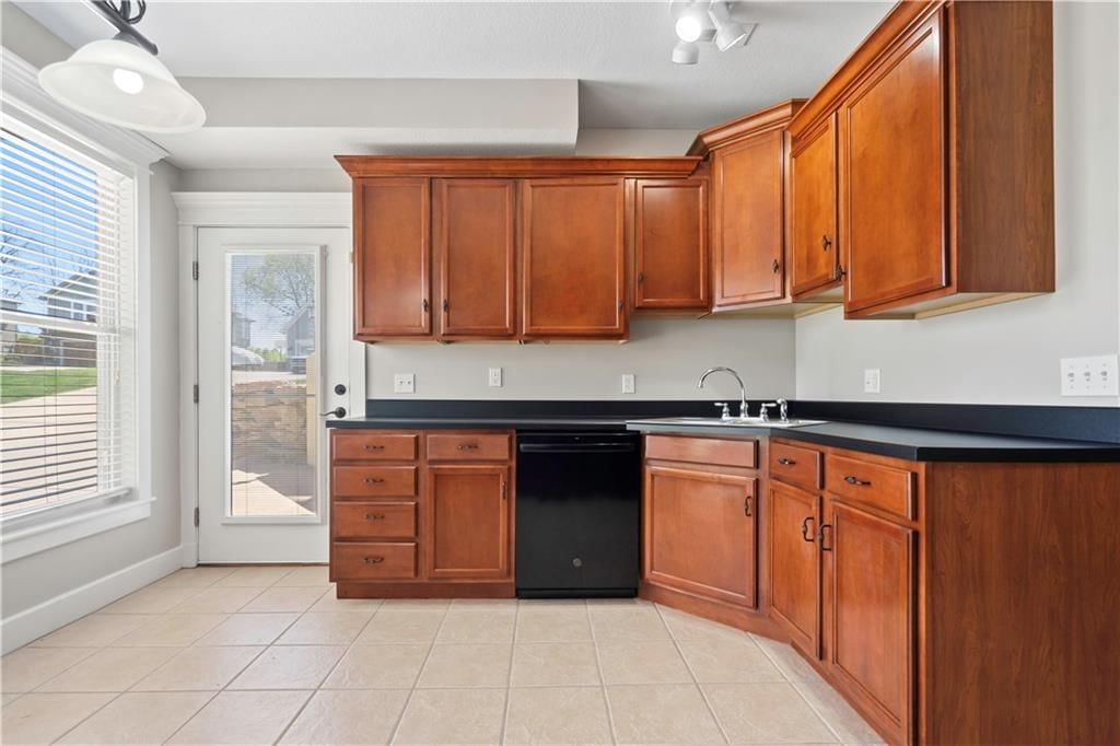 1501 Northpoint Avenue — photo 41